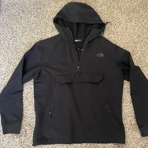 The North Face Men’s 3/4 zip pullover